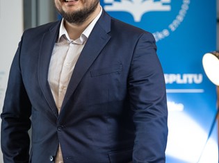 digitalni_euro8-030226.jpg